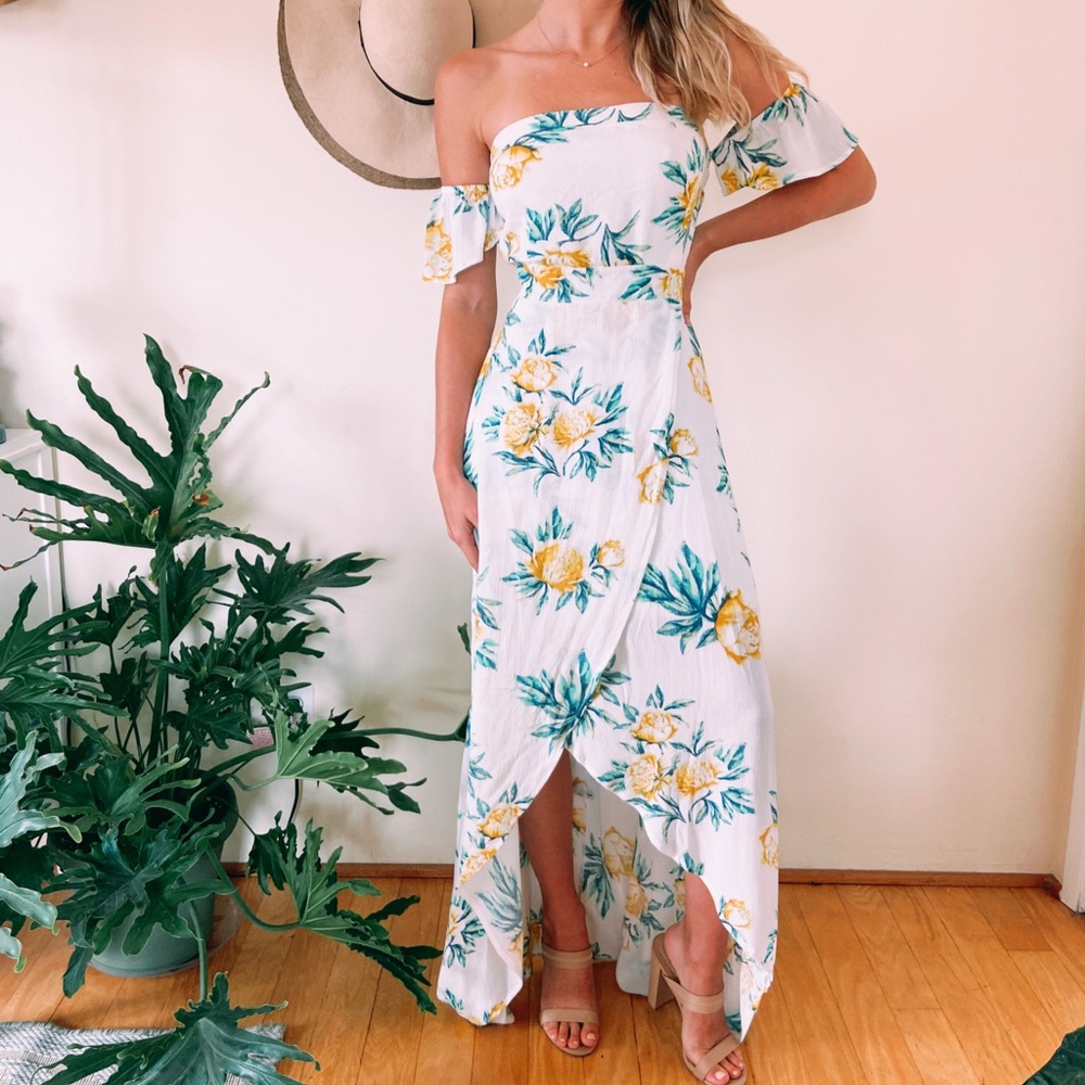 White floral maxi dress
